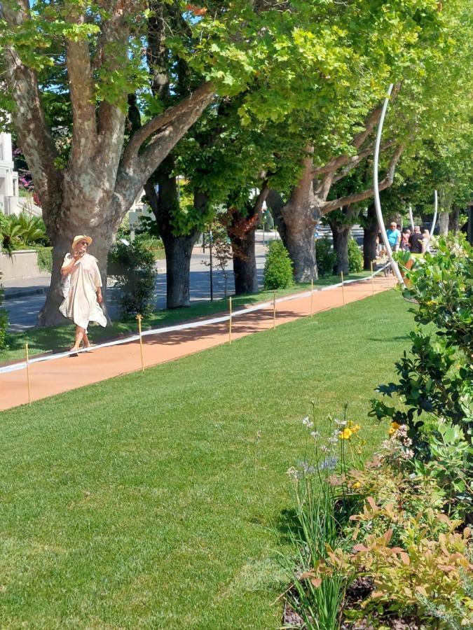 Appartamento Oasi Verde Lago Desenzano del Garda Buitenkant foto
